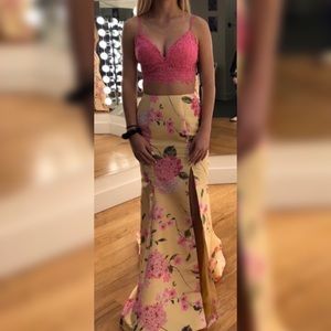 sherri hill prom dress